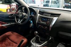 نیسان نەڤارا